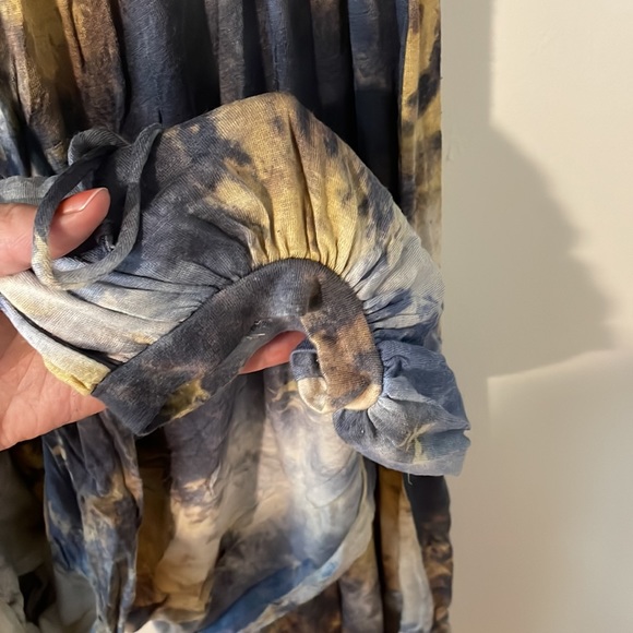 Tie dye Jumpsuit Romper- super comfy and sexy! 🔥💙🔥 - Picture 5 of 5